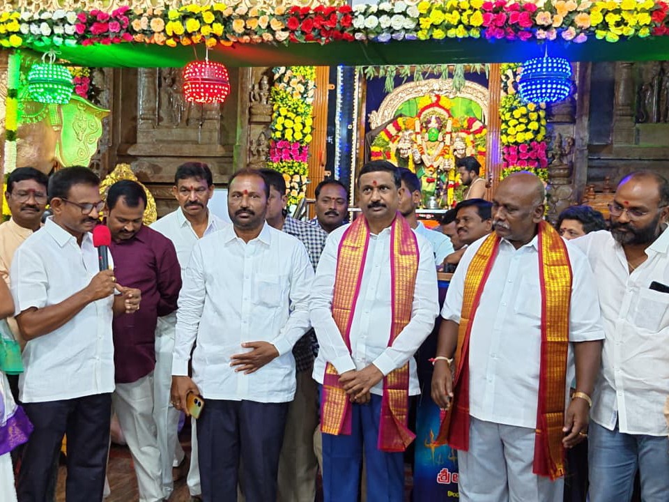 బనగానపల్లెలో పర్యటించిన బీసీ రాజారెడ్డి