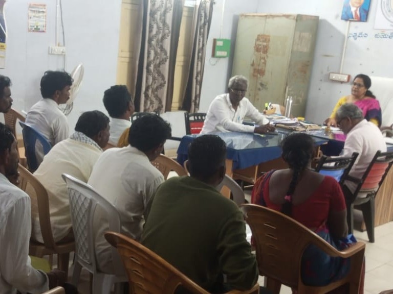 ‘స్మార్ట్ కార్డుల పంపిణీ పకడ్బందీగా నిర్వహించాలి’