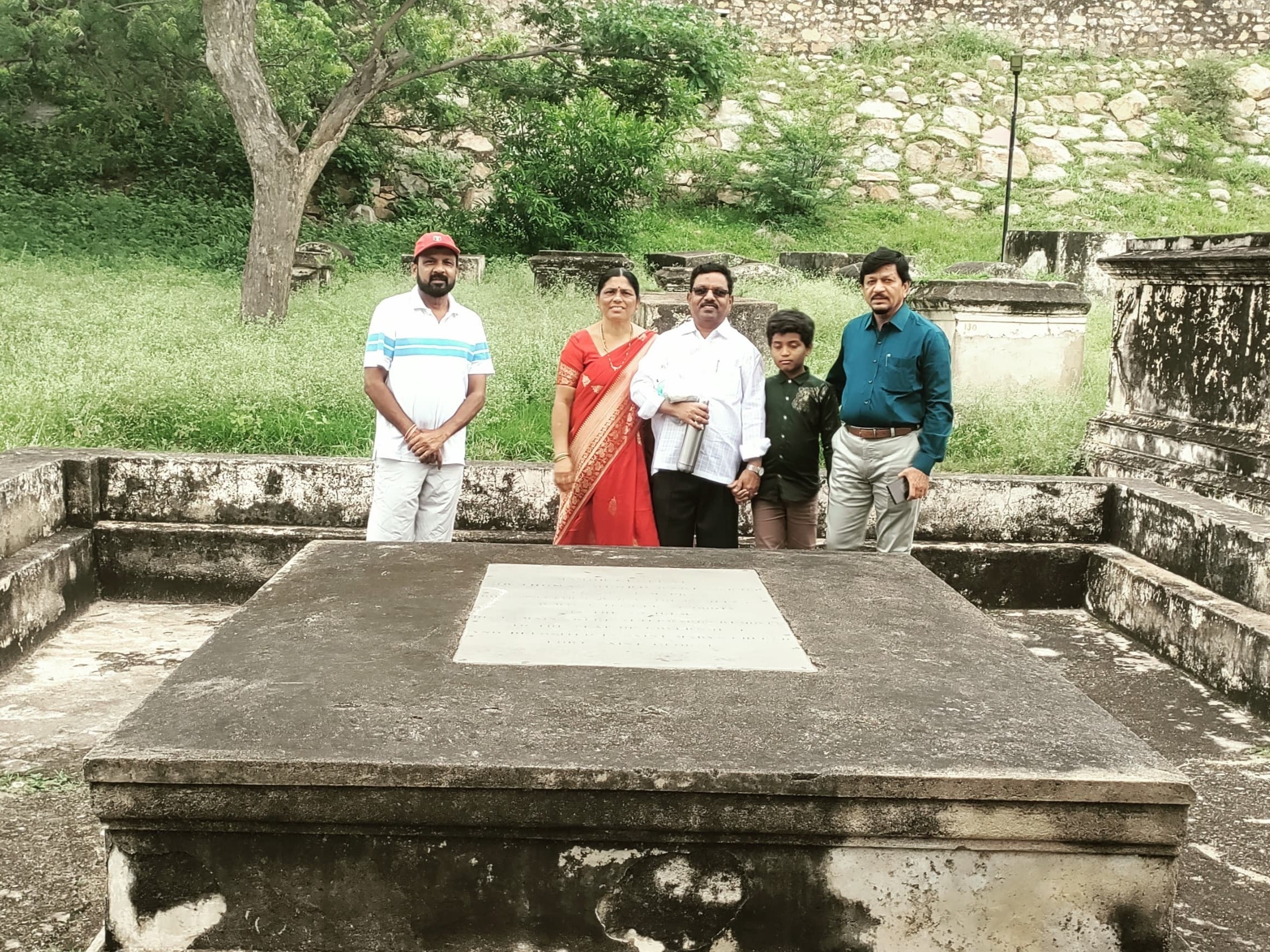 కోటను పర్యాటక కేంద్రంగా చేయాలి: కమిషనర్