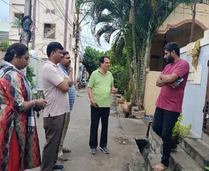 పరిసరాల పరిశుభ్రతతో సీజనల్ వ్యాధులు దూరం: కమిషనర్
