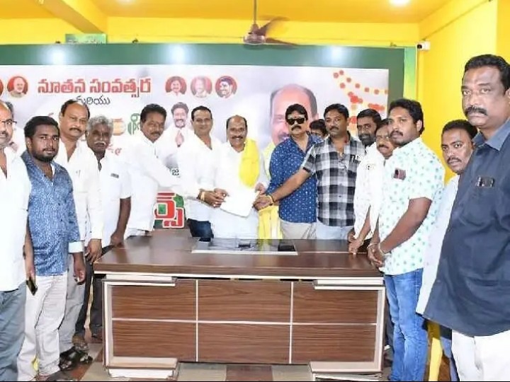 సమస్యల పరిష్కారానికి అప్కాబ్ ఛైర్మన్‌కు వినతి