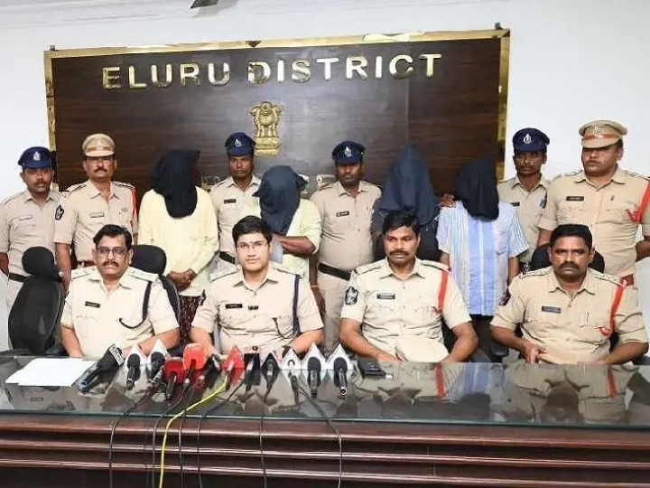 వృద్ధ దంపతులపై దాడి.. నిందితులు అరెస్ట్