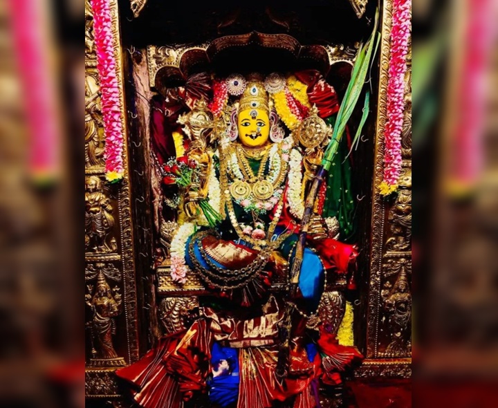 లలితా త్రిపురసుందరి దేవిగా దుర్గామాత
