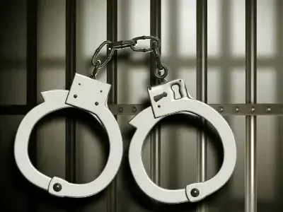 పెనుమూరులో జూదరుల అరెస్ట్