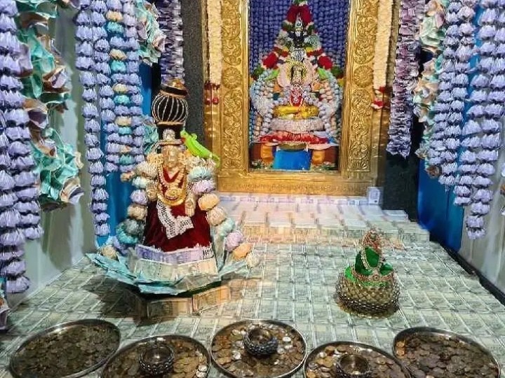 రూ. 5.55 కోట్లతో అమ్మవారి అలంకరణ