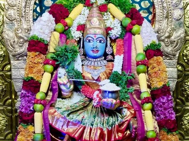 అన్నపూర్ణ దేవిగా శ్రీ చౌడేశ్వరి అమ్మవారు