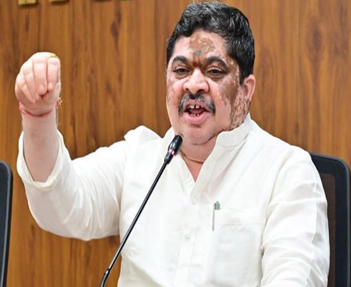 దయచేసి BC రిజర్వేషన్‌ను అడ్డుకోవద్దు: పొన్నం 