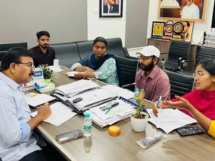 ‘ఇందిరమ్మ ఇళ్ల నిర్మాణం పూర్తయ్యేలా చూడాలి’