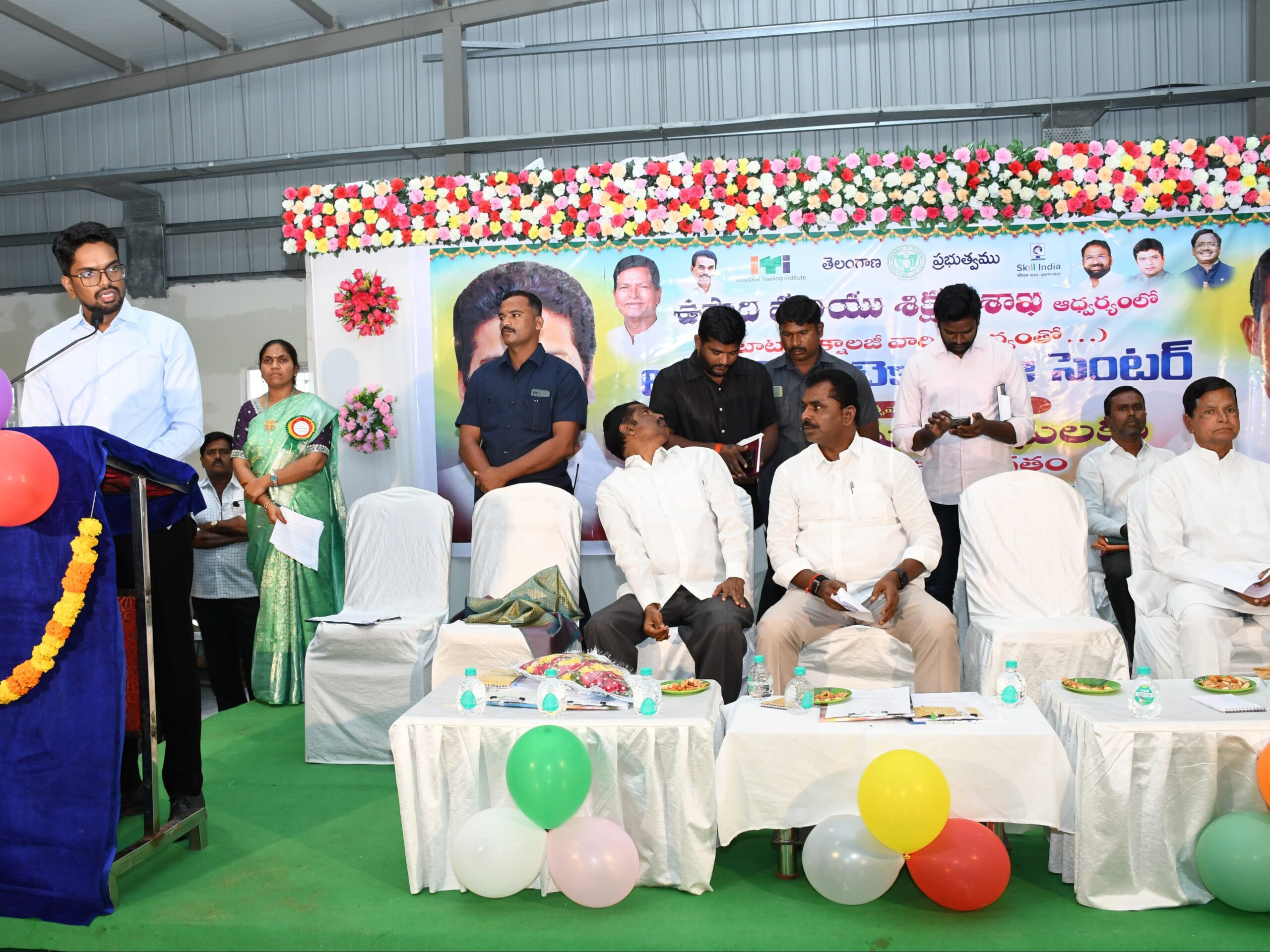 ATC సెంటర్‌ను సద్వినియోగం చేసుకోవాలి: కలెక్టర్
