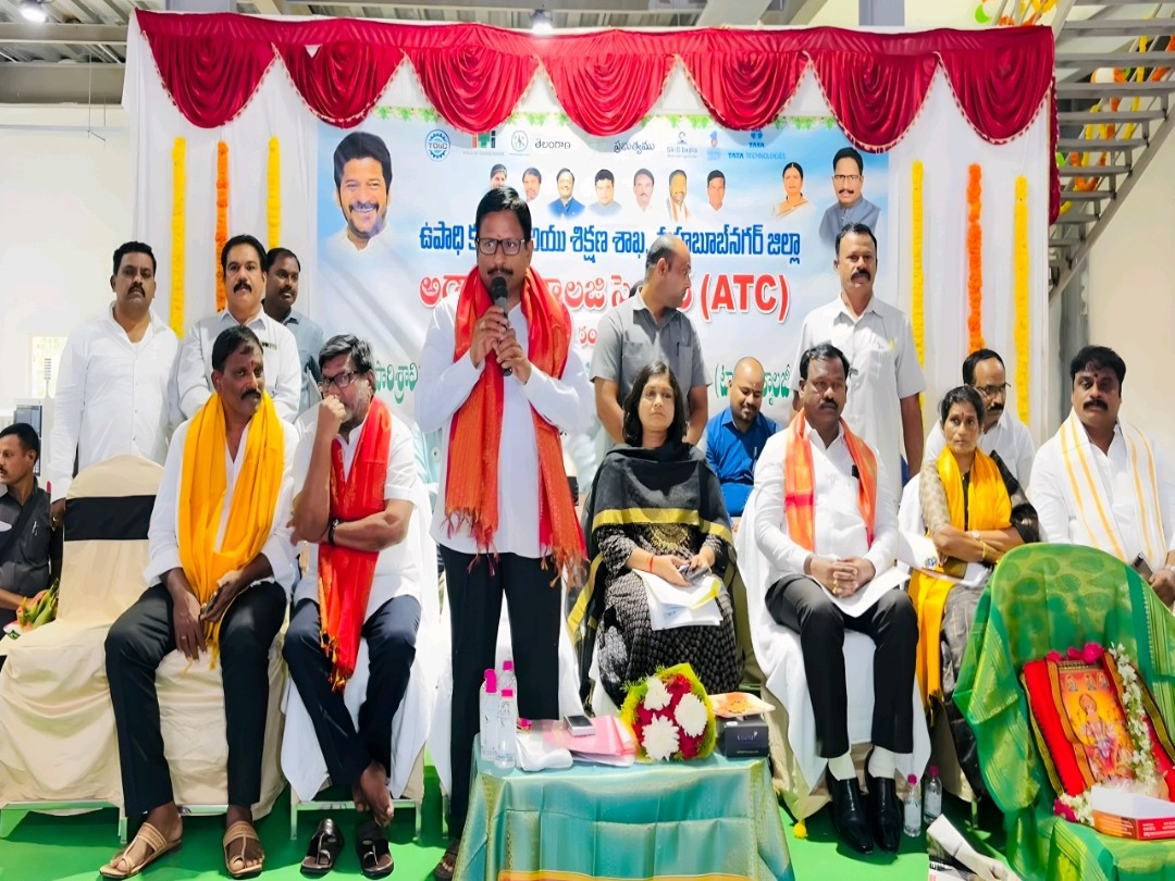 కార్పొరేట్ స్థాయి నైపుణ్య శిక్షణ అవసరం: ఎమ్మెల్యే