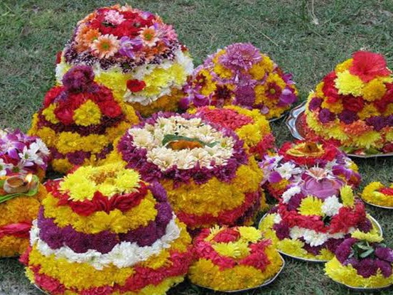 ఉమ్మడి జిల్లాలో బతుకమ్మ, దసరా పండగ తేదీలు ఇవే