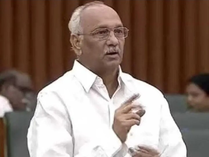 దొంగపిండి గ్రామంలోని బ్రిడ్జిని పూర్తి చేయాలి: ఎమ్మెల్యే