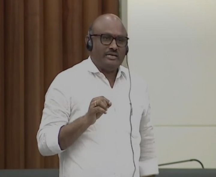 ప్రభుత్వ కాలేజీకి అనుమతి ఇవ్వండి: MLA