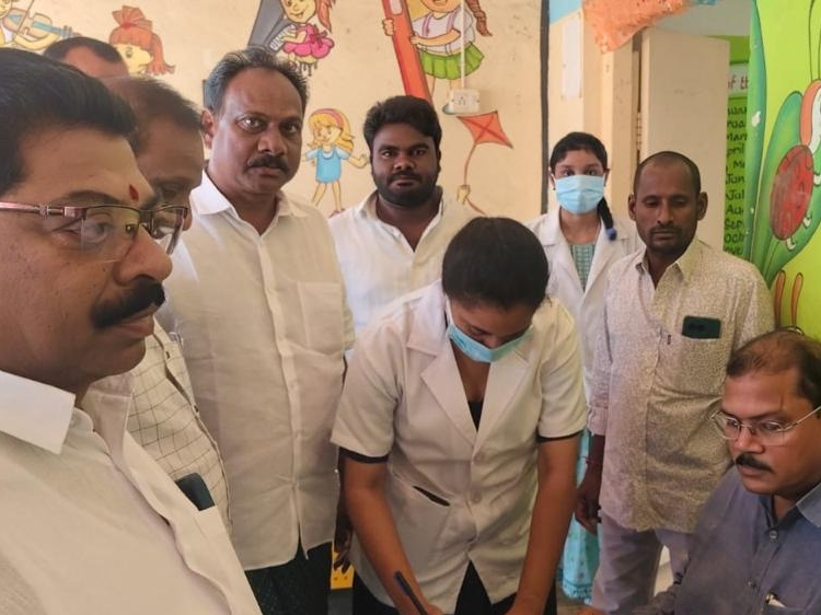 జిల్లాలో ఉచిత వైద్య శిబిరం ప్రారంభం