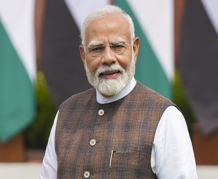 వారిద్దరూ ధైర్యసాహసాలు ప్రదర్శించారు: మోదీ