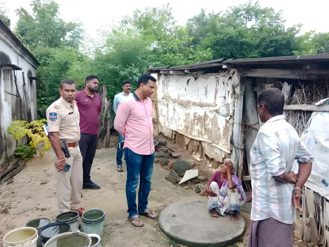 మహిళ మెడలో బంగారం చోరీ