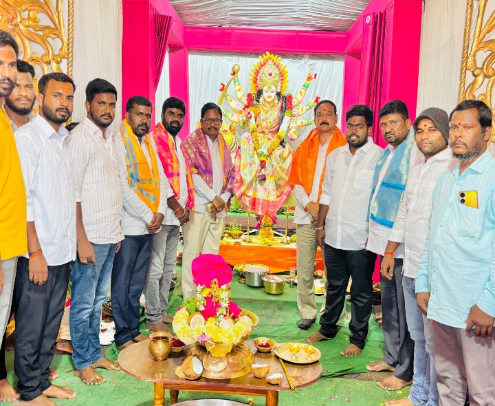‘దుర్గామాత ఆశీస్సులు ప్రజలందరిపై సంపూర్ణంగా ఉండాలి’