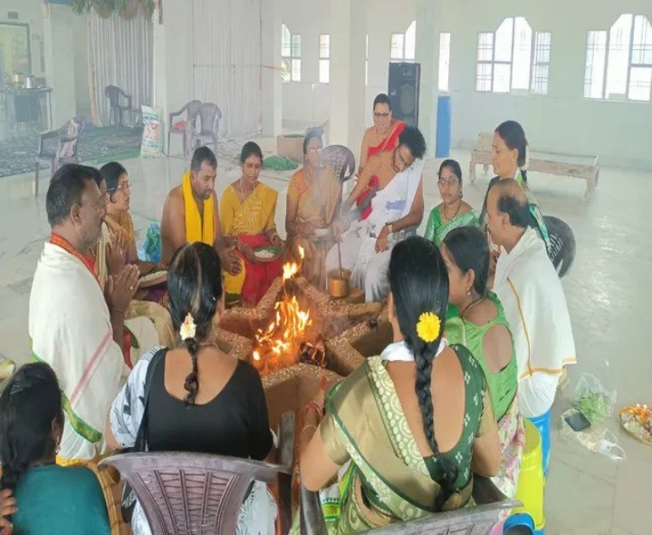 దేవాలయంలో చండి హవనం వైభవంగా నిర్వహణ