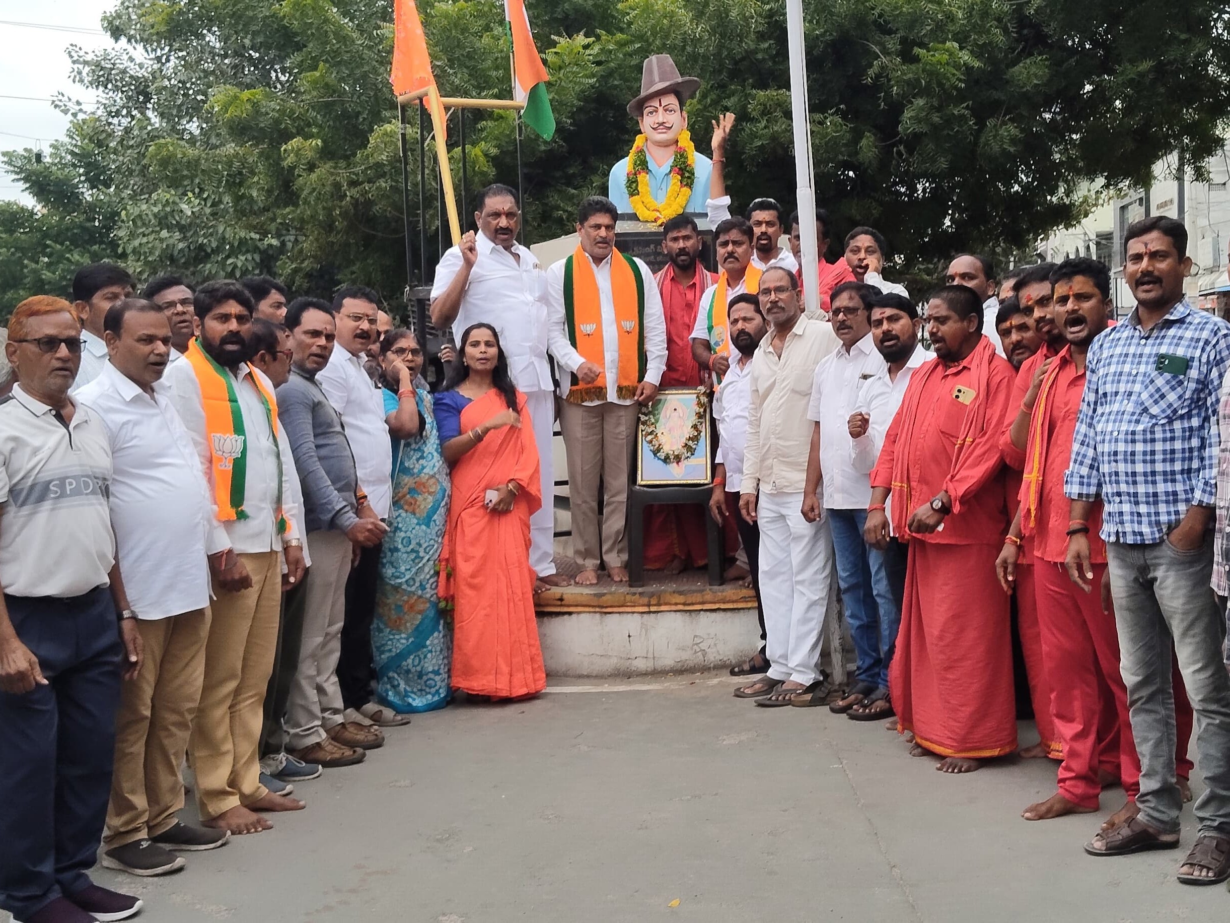 కరీంనగర్‌లో ఘనంగా భగత్ సింగ్ జయంతి వేడుకలు