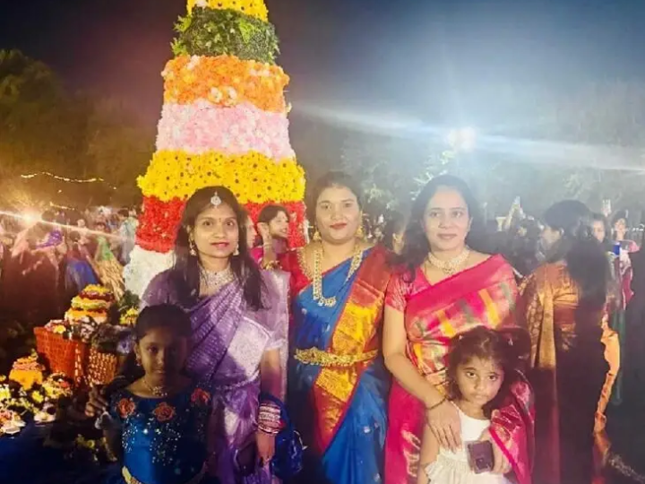 అమెరికాలో జిల్లా మహిళల బతుకమ్మ సంబరాలు