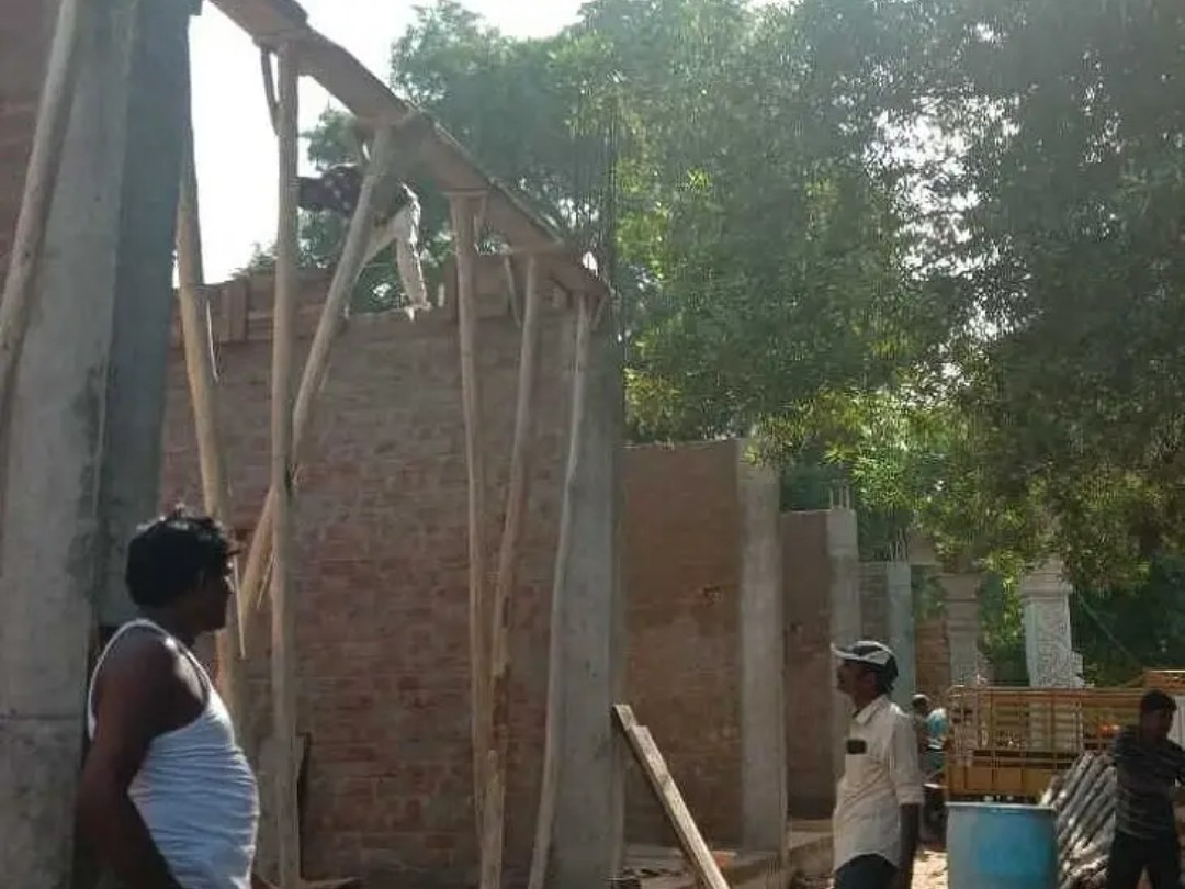 కందుకూరులో పనులు పునఃప్రారంభం