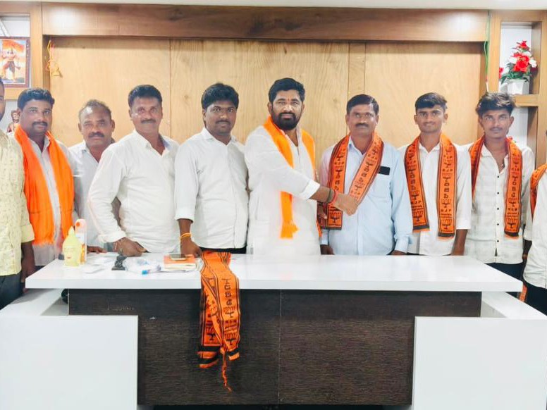 ‘స్థానిక ఎన్నికల్లో కష్టపడి పనిచేసి BJP జెండా ఎగురవేయాలి’