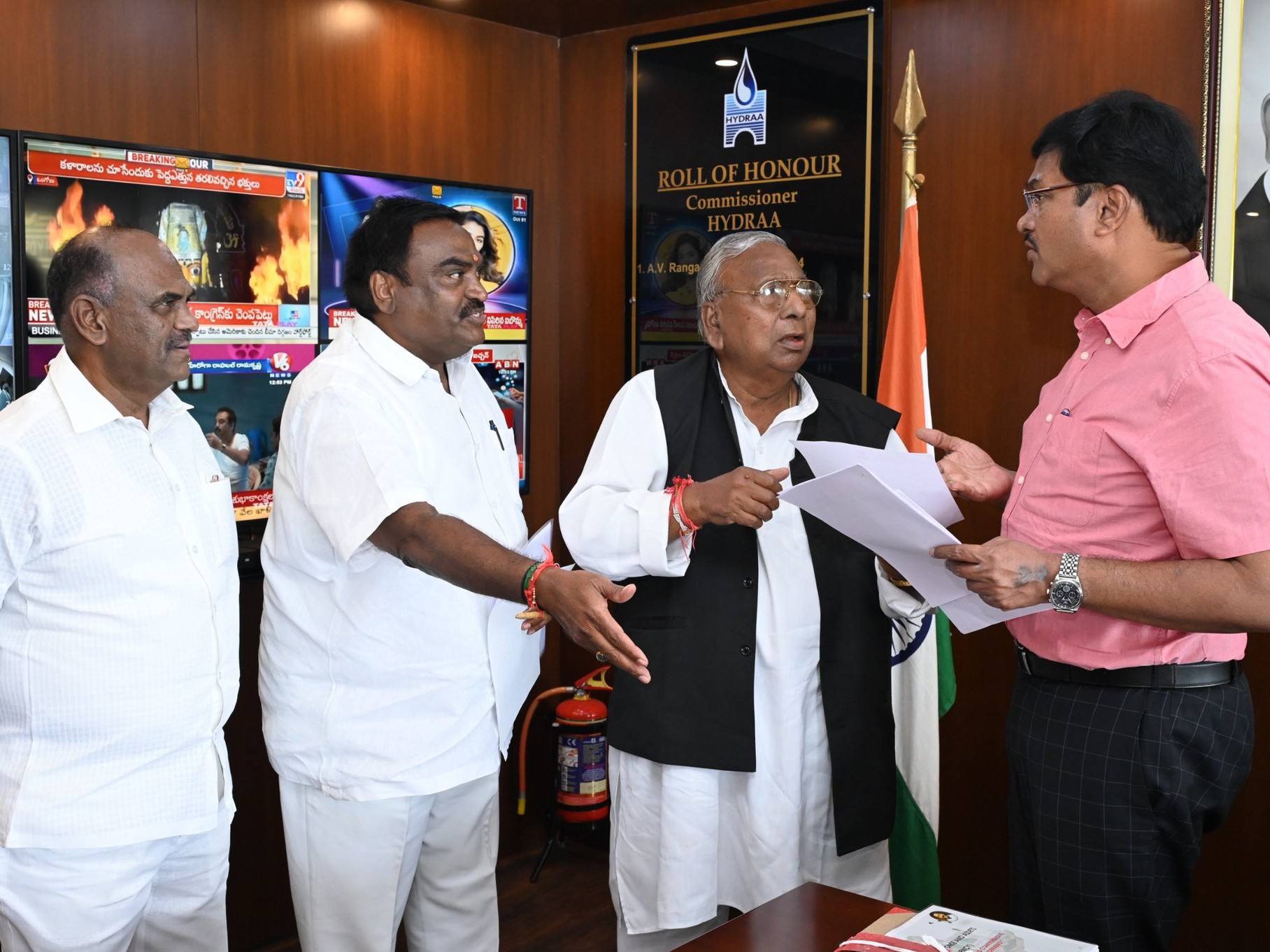 ‘బతుకమ్మ కుంట నిర్వహణ హైడ్రా తీసుకోవాలని’