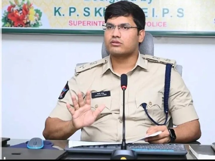 అనుమతి లేకుండా బాణాసంచా విక్రయిస్తే చర్యలు: ఎస్పీ