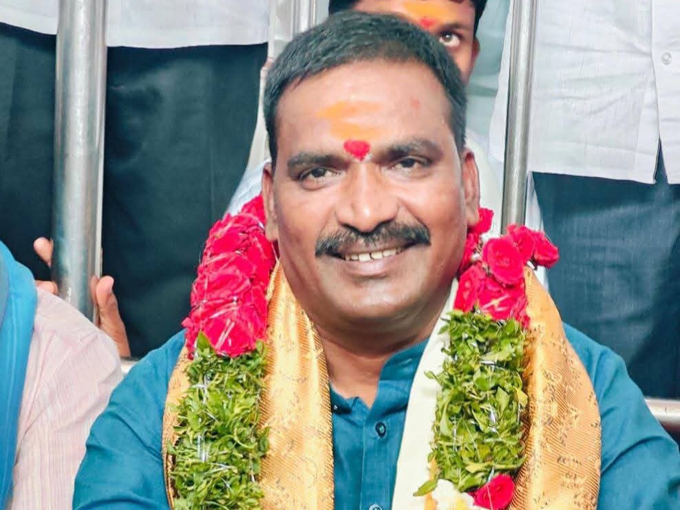 దసరా పండుగ శుభాకాంక్షలు తెలిపిన ప్రభుత్వ విప్