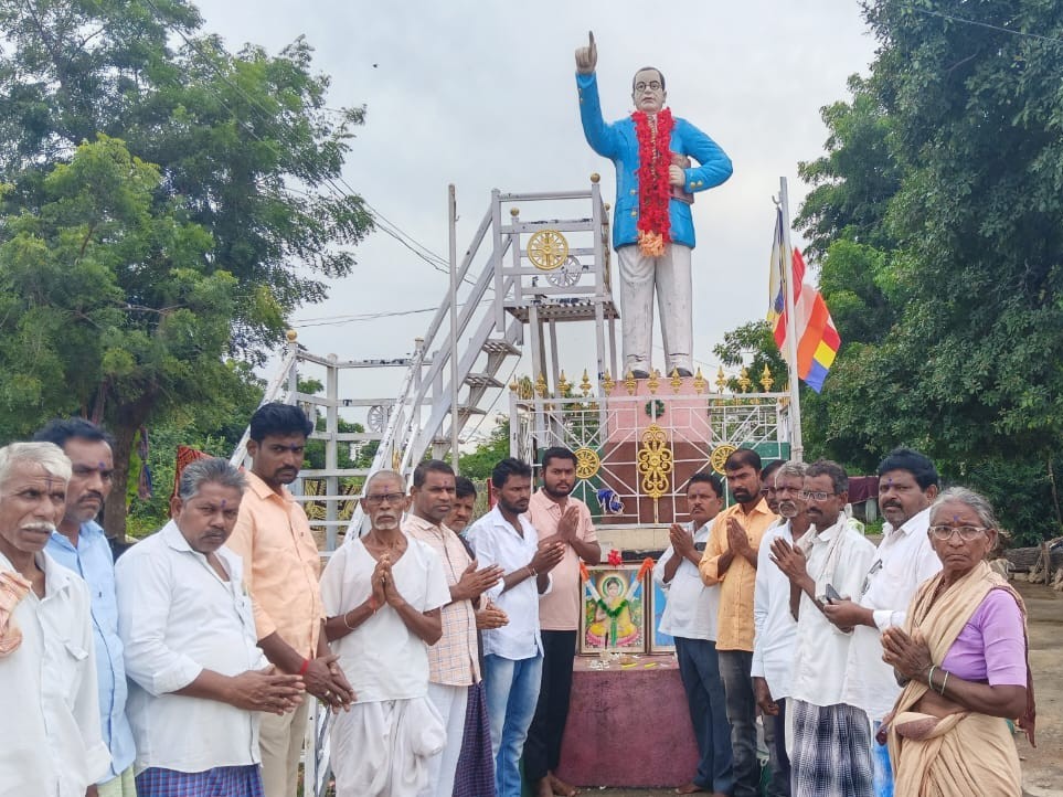 ఘనంగా దమ్మ చక్రపరివర్తన్‌ దివస్‌