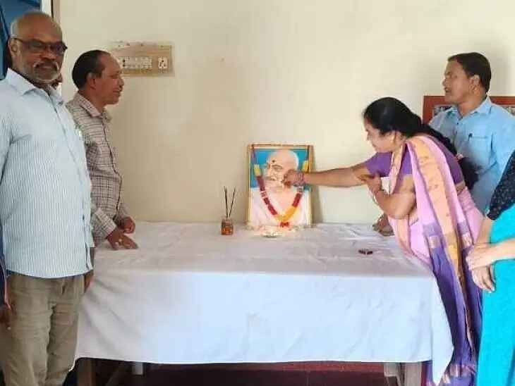 మండల పరిషత్ కార్యాలయంలో గాంధీ జయంతి