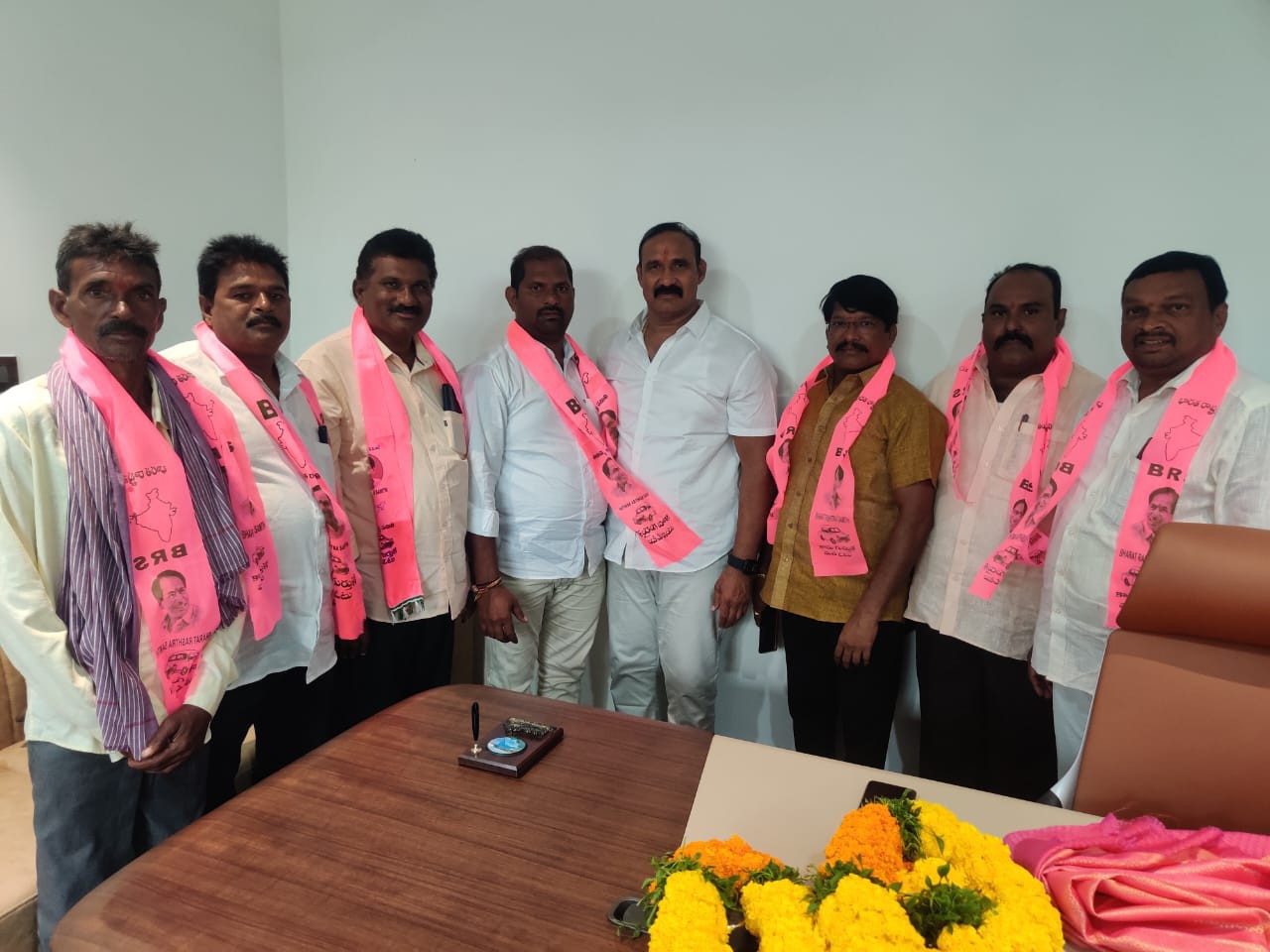 చాకిరాల మాజీ సర్పంచ్ బీఆర్ఎస్‌లో చేరిక