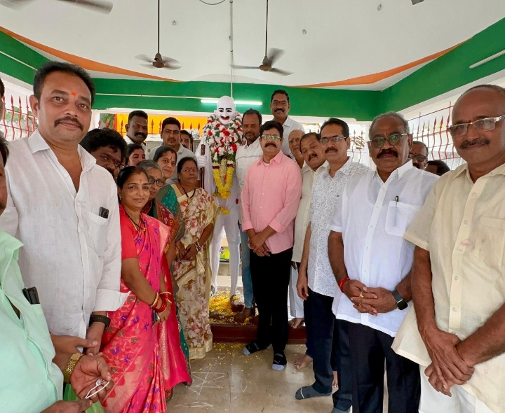 గాంధీ చూపిన బాట మనకు ఆదర్శప్రాయం : ఎమ్యెల్యే