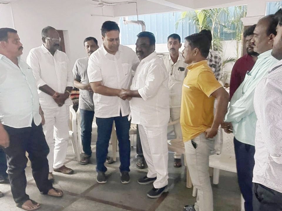 దామోదర్ రెడ్డి మరణం కాంగ్రెస్ పార్టీకి తీరని లోటు: ఎమ్మెల్యే