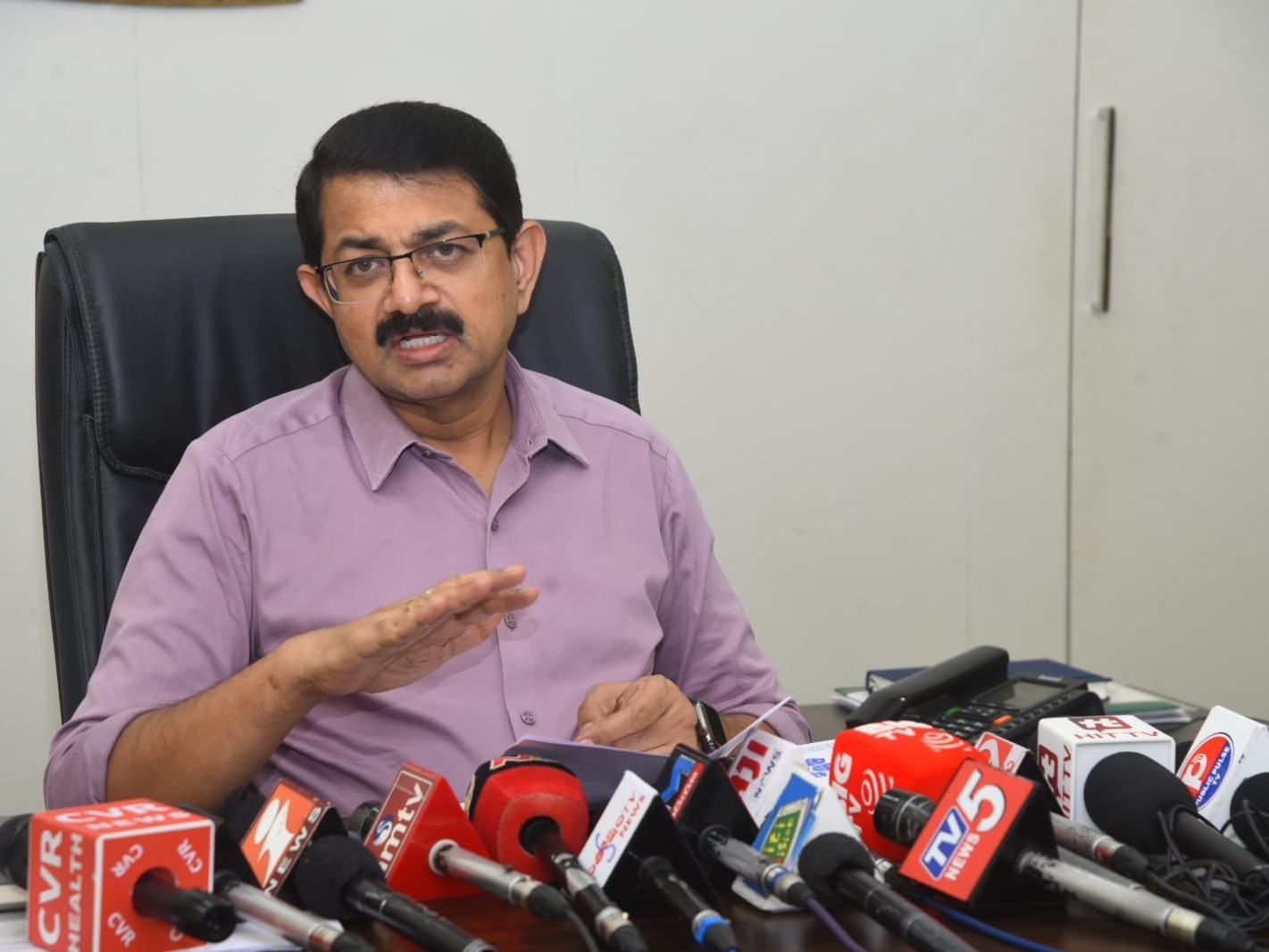 జిల్లాకు రాష్ట్ర స్థాయి అవార్డులు