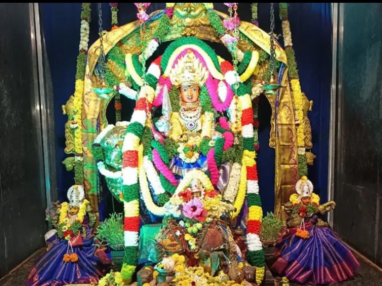 అపరాజిత దేవిగా మహంకాళీ అమ్మవారు
