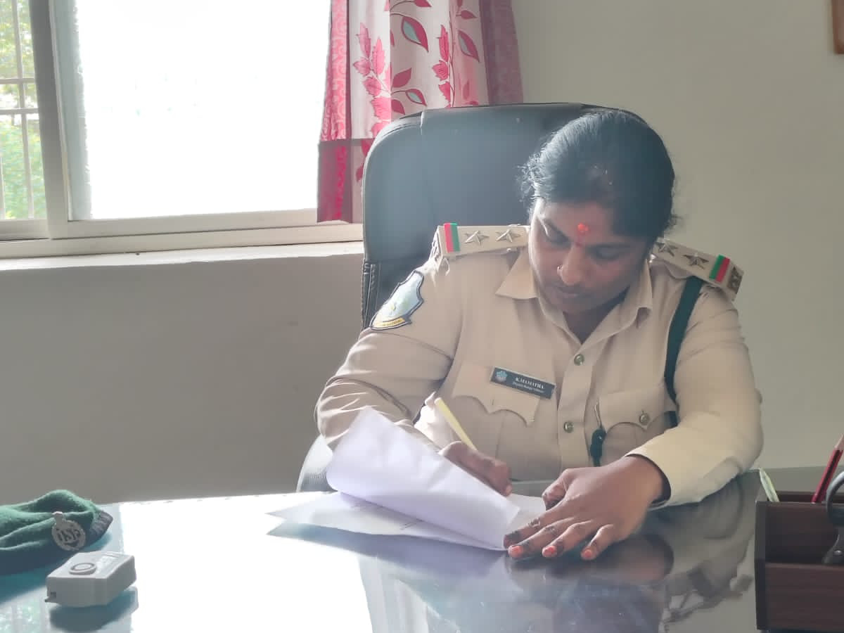 ఇన్ఛార్జ్ ఎఫ్ఆర్‌వోగా మమత