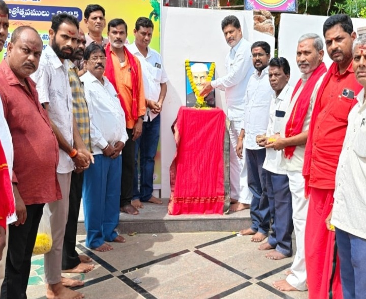 ఘనంగా లాల్ బహదూర్ శాస్త్రి జయంతి వేడుకలు