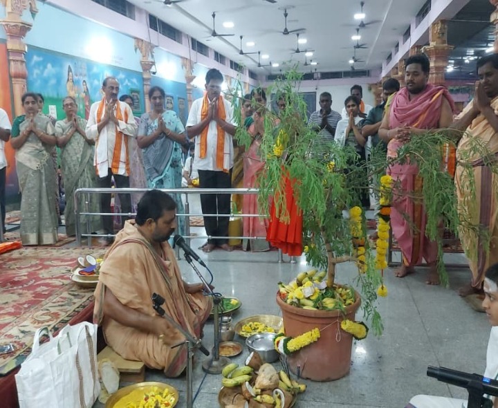 వీరేశ్వర స్వామి ఆలయంలో శమి పూజ