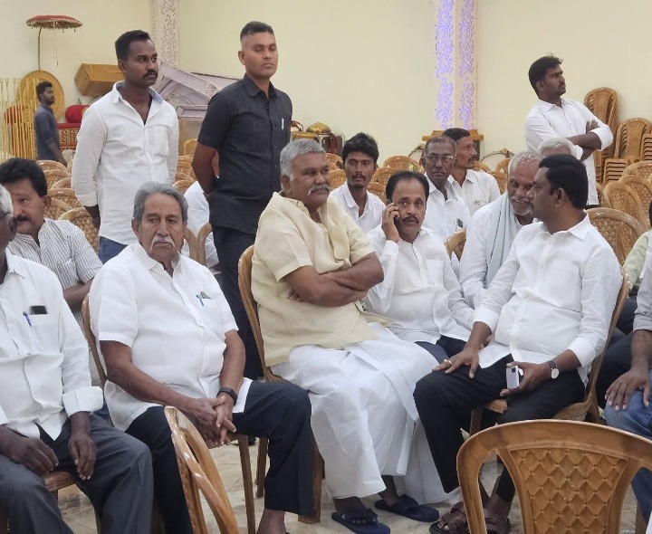 పులివెందులలో పర్యటించిన కేతిరెడ్డి పెద్దారెడ్డి