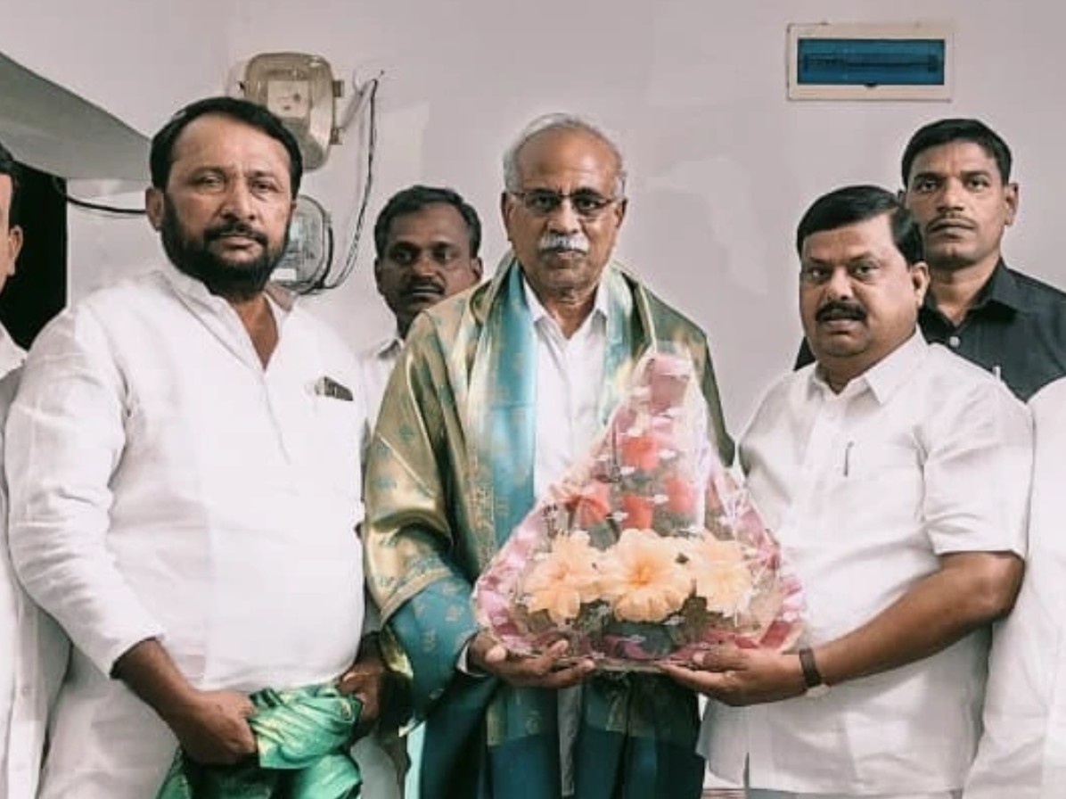 పల్లా వెంకటరెడ్డికి శుభాకాంక్షలు తెలిపిన ఎమ్మెల్యే