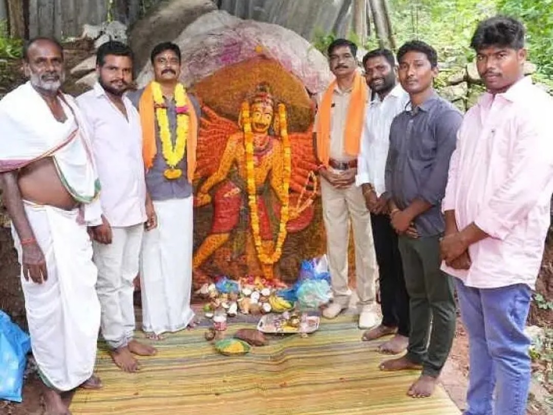 ‘వీరన్న ఆలయం ఎంతో సుందరంగా ఉంది’