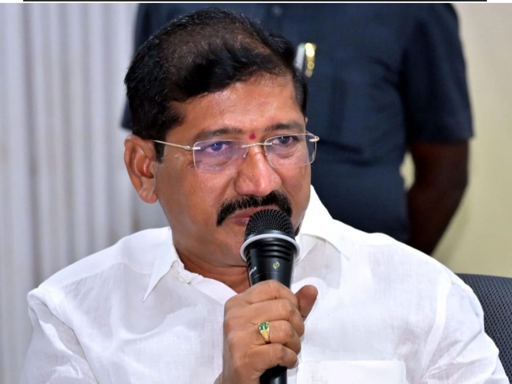 రక్తపాతం ఆపడంలో ప్రభుత్వం చొరవ చూపాలి: ఎంపీ