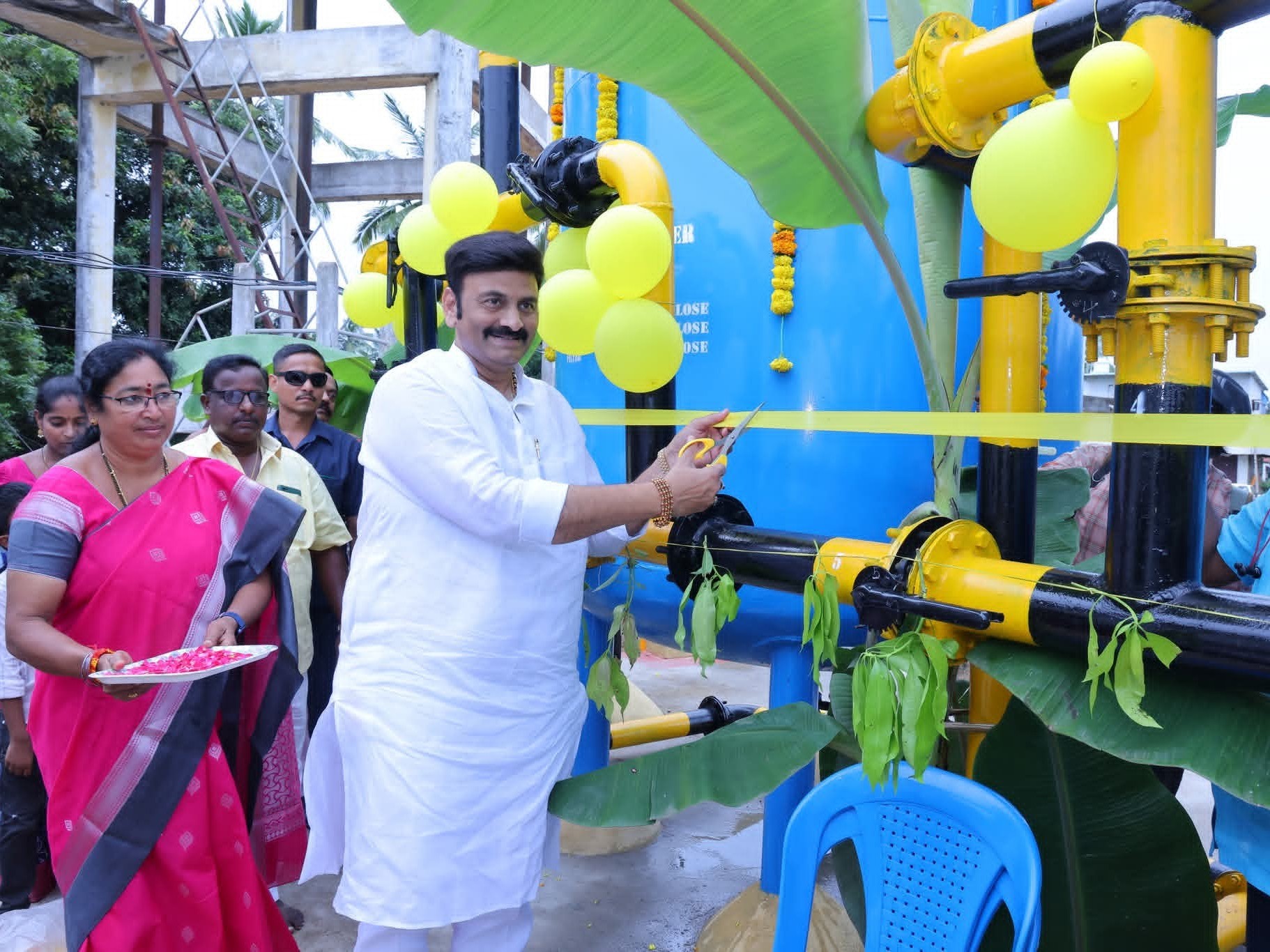 ‘ప్రజలందరికీ తాగునీటి సదుపాయం’