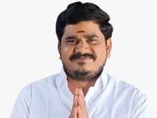 ‘రేపు జరిగే కార్యకర్తల సమావేశానికి తరలిరండి’