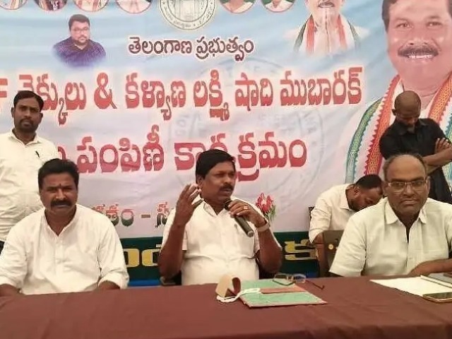కృషి చేసిన వారికే అవకాశాలు: MLA