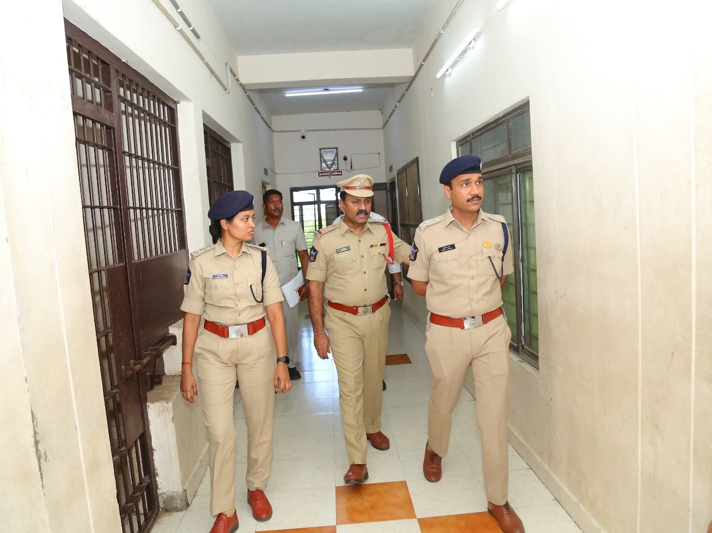 నల్లపాడు పీఎస్‌ను తనిఖీ చేసిన ఎస్పీ