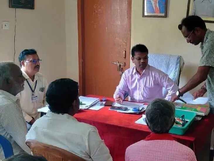 ‘ప్రతినిధులు చురుకైన పాత్ర పోషించాలి’