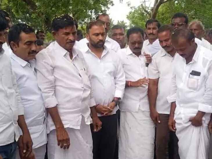 రోడ్డు పనులకు శంకుస్థాపన చేసిన రితేశ్ రెడ్డి