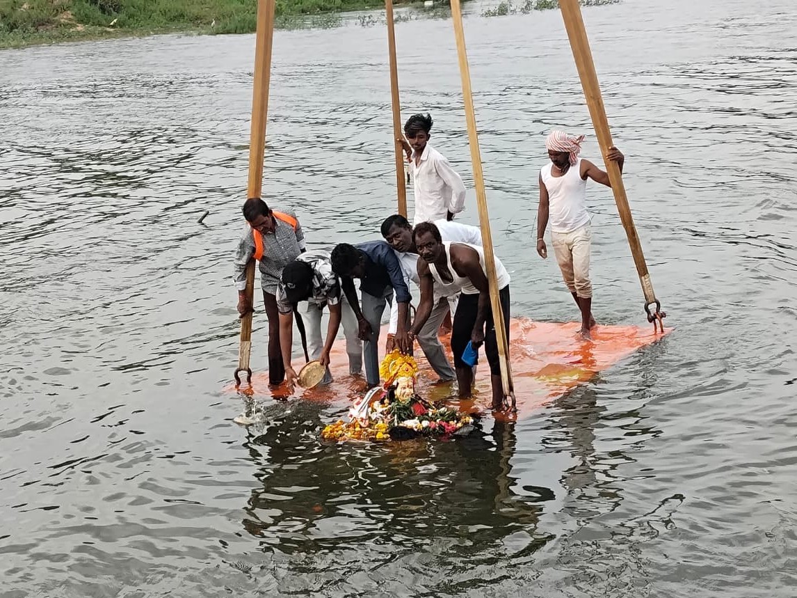 భైంసాలో ఘనంగా ముగిసిన దుర్గదేవి నిమజ్జన శోభాయాత్ర